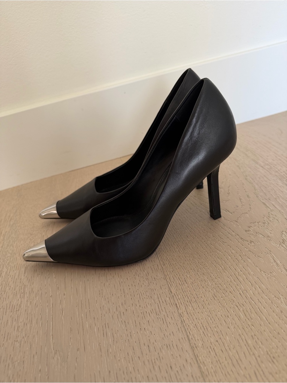 MANGO Black Pointed Toe Pumps with Metallic Toe - Picture 5 of 12
